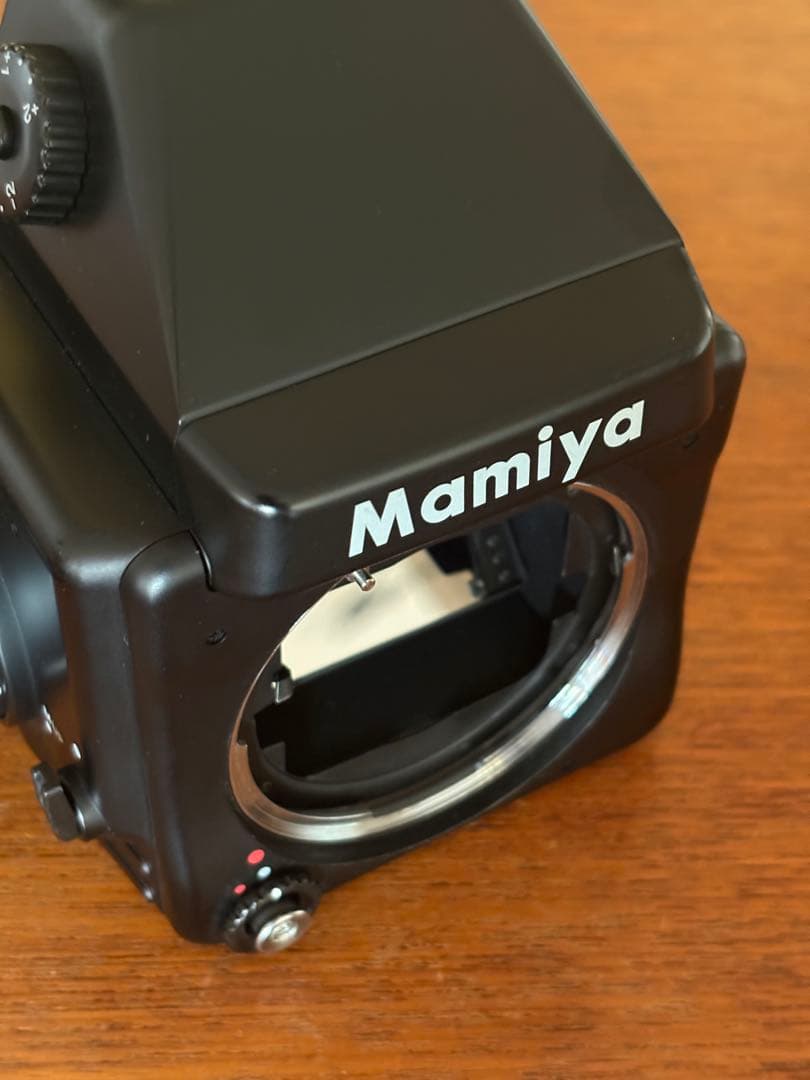 Mamiya 645E 中判カメラ　ストラップ＆予備フォルダー付