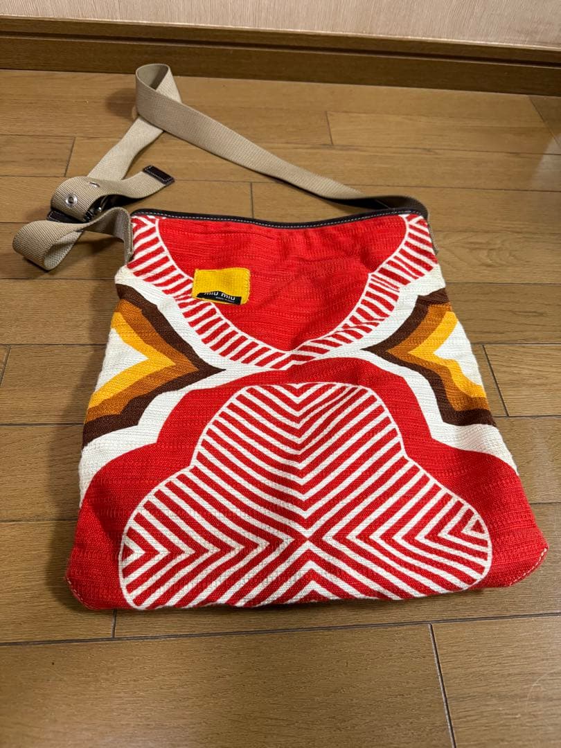 miu miu ミュウミュウ　ショルダーバッグ　2005春夏コレクション