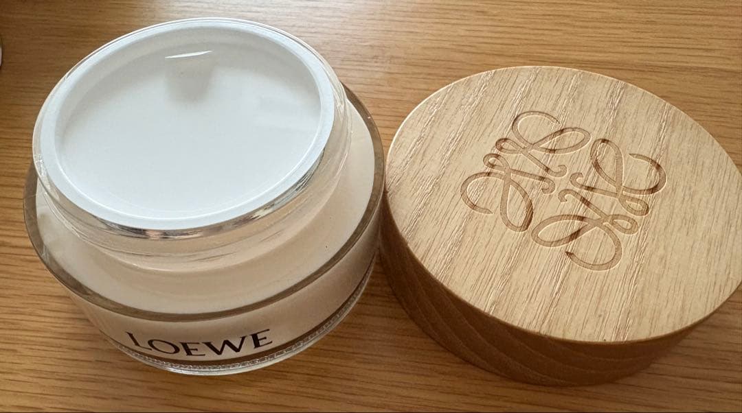 LOEWE ロエベ パウラズイビサエレクティックボディローション 100ml