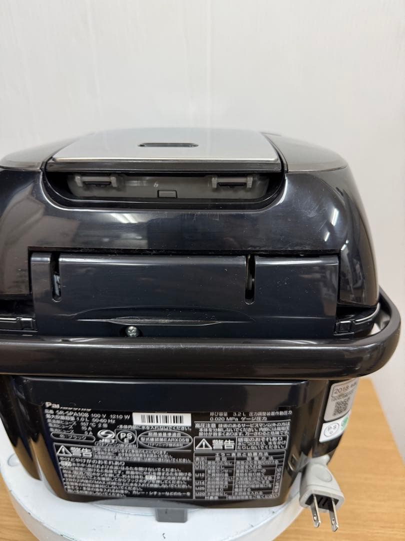 Panasonic 圧力IHジャー炊飯器SR-SPA108（2018年製）
