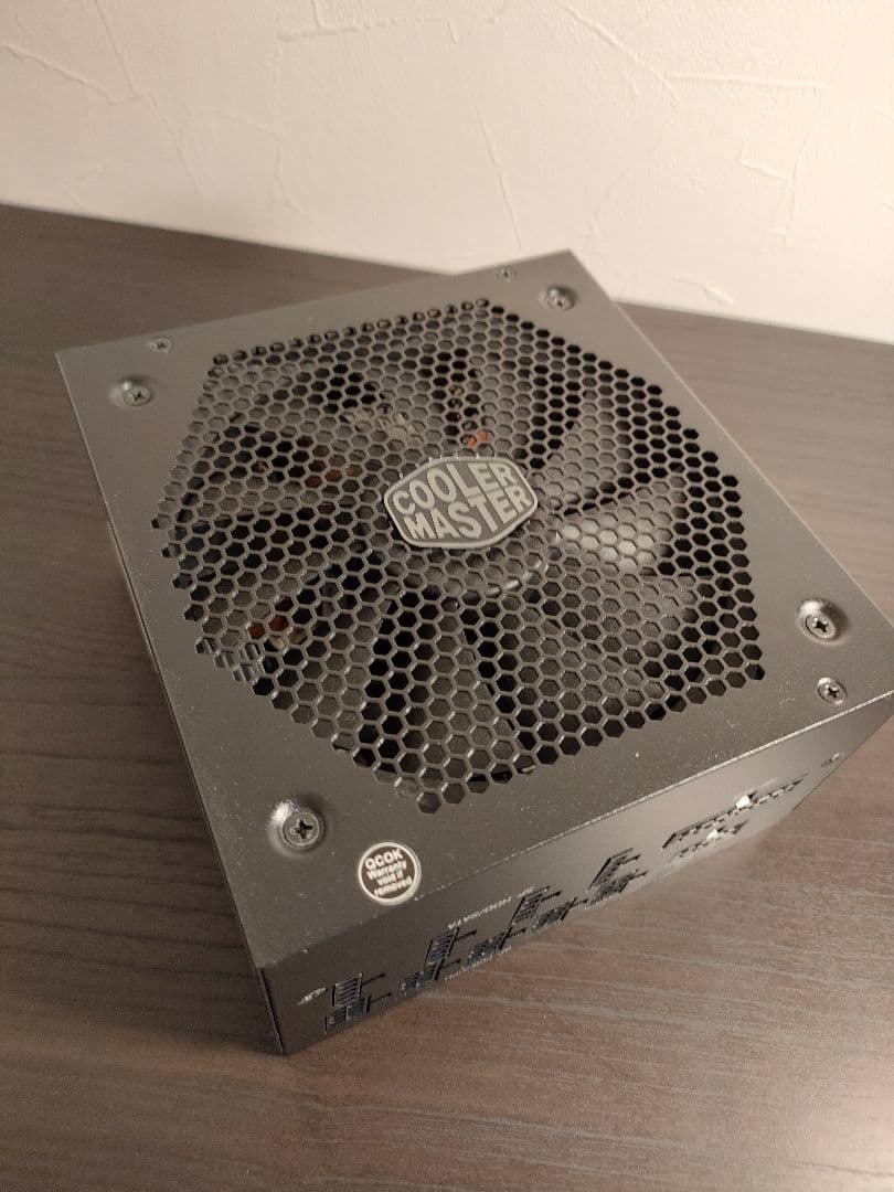 PC用電源 クーラーマスター V850GOLD フルモジュラー