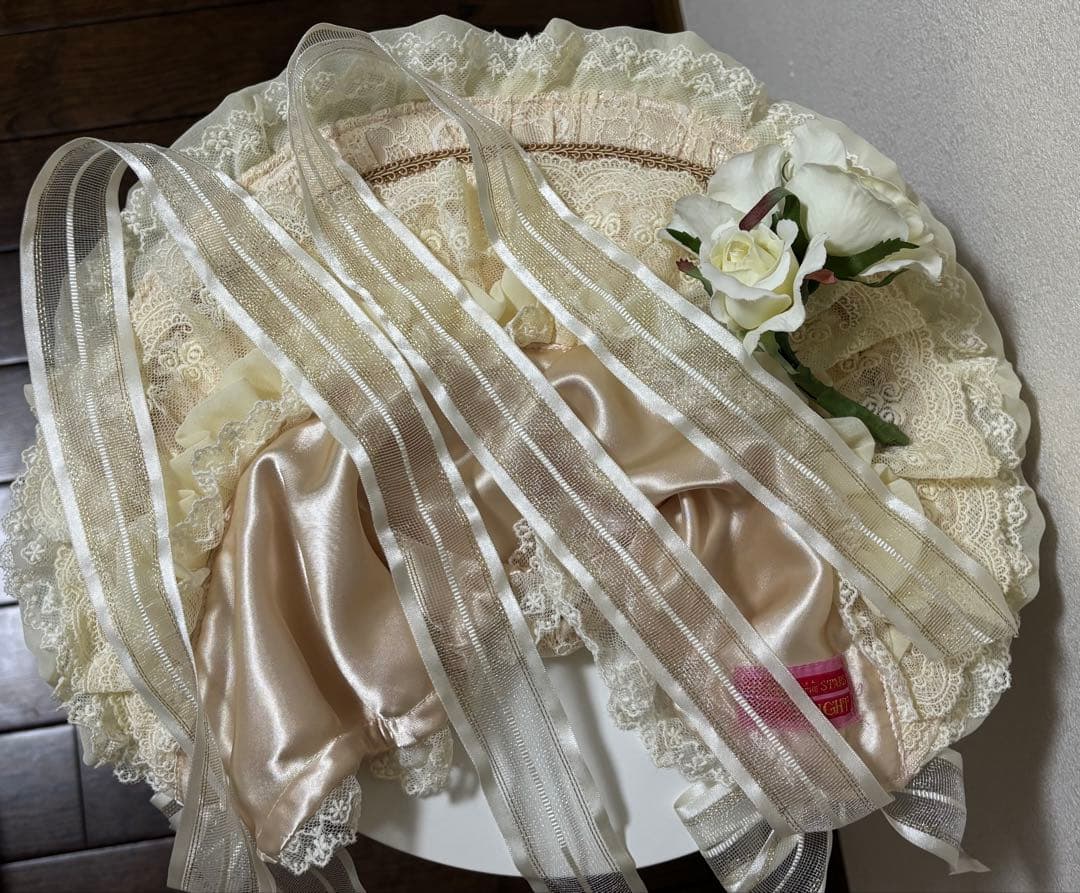 BABY Lady Victoria's Afternoonボンネット