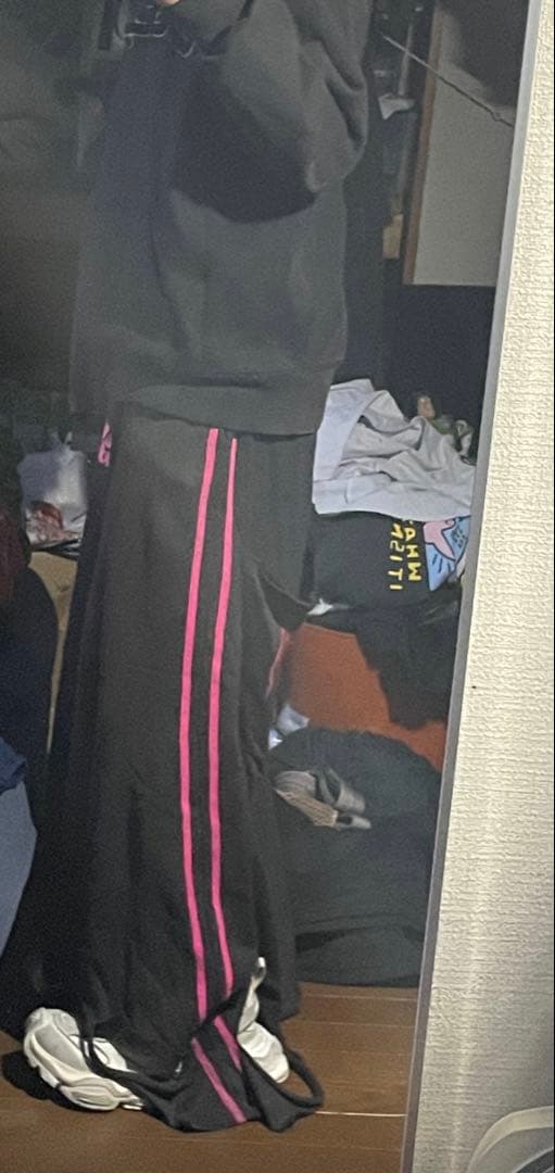 x1oa ダメージスウェットパンツ　黒