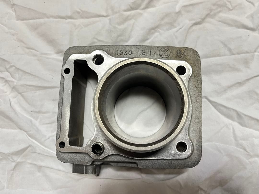 スーパーシェルパ（97）シリンダー