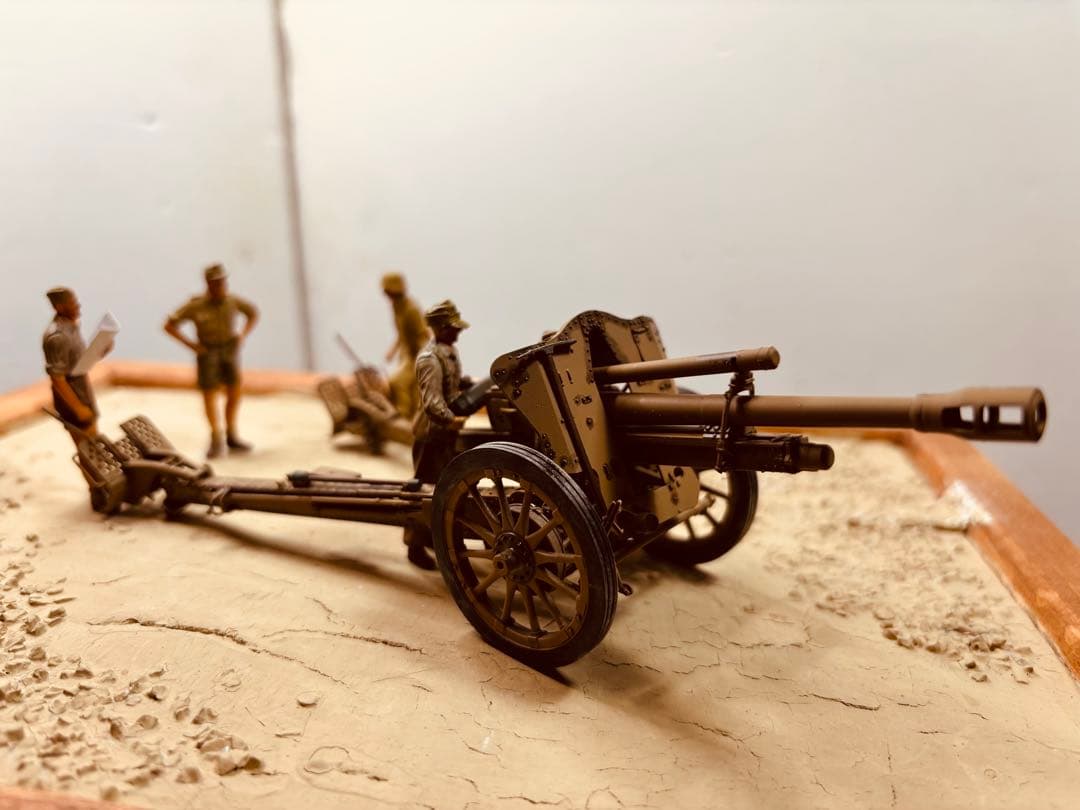 1/35 ドイツアフリカ軍団3tハーフトラック　105mm軽榴弾砲