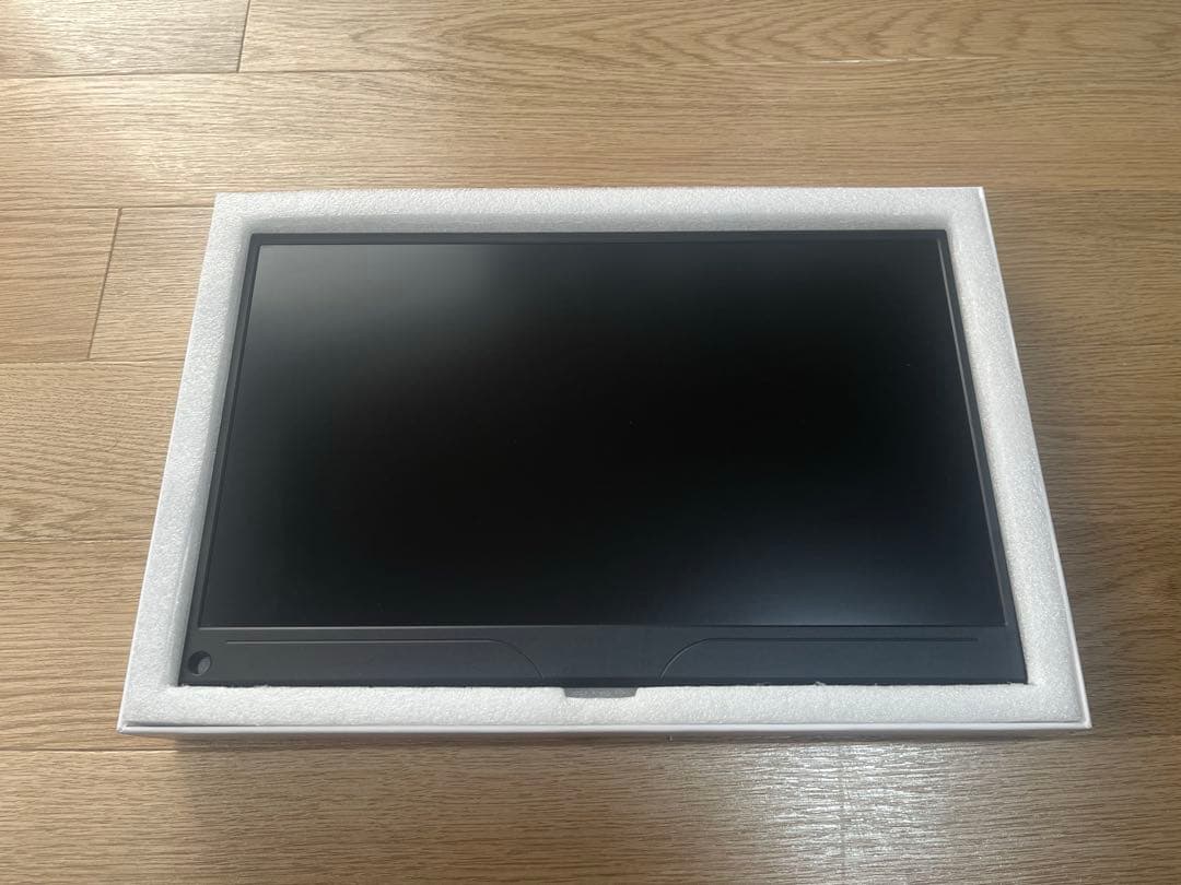 intehill P15NA 15.6インチ　モバイルモニター