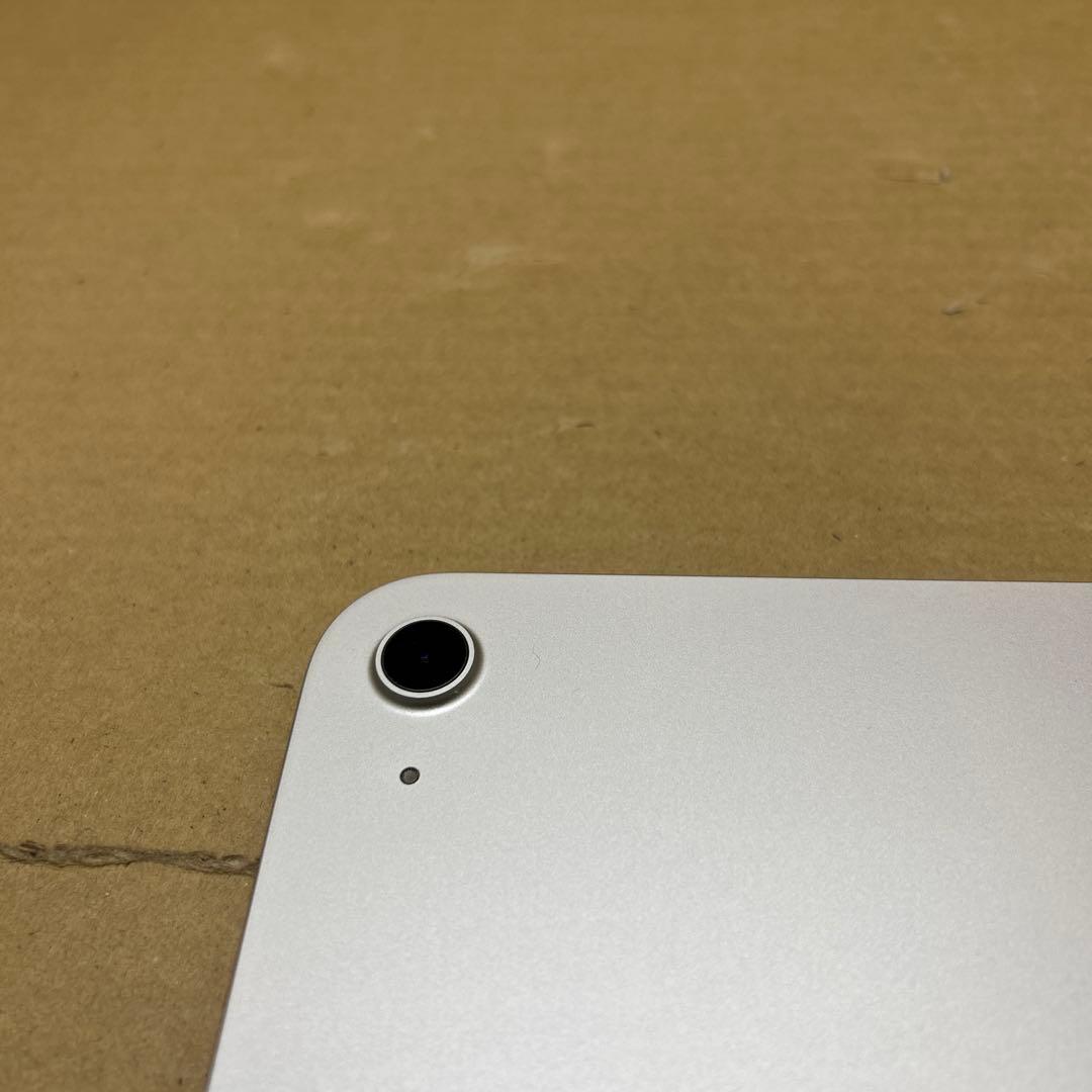 IPAD 第10世代　256GB WIFI シルバー