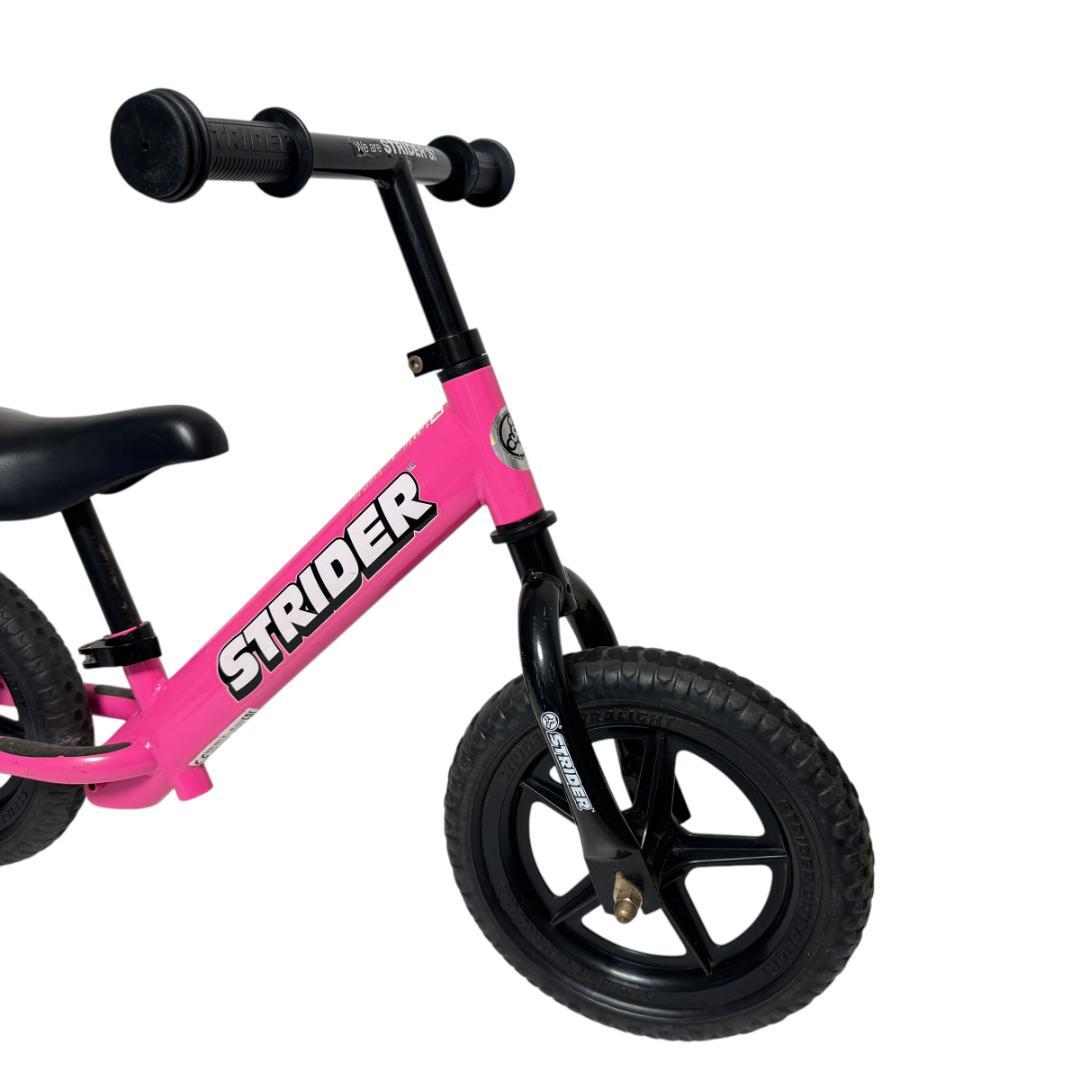 大人気　STRIDER ストライダー　ST-4