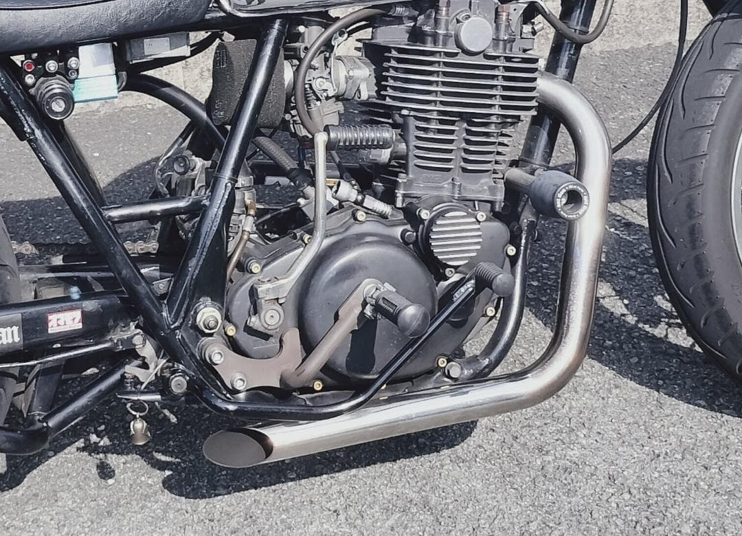 SR400/SR500 ショートドラッグパイプマフラー