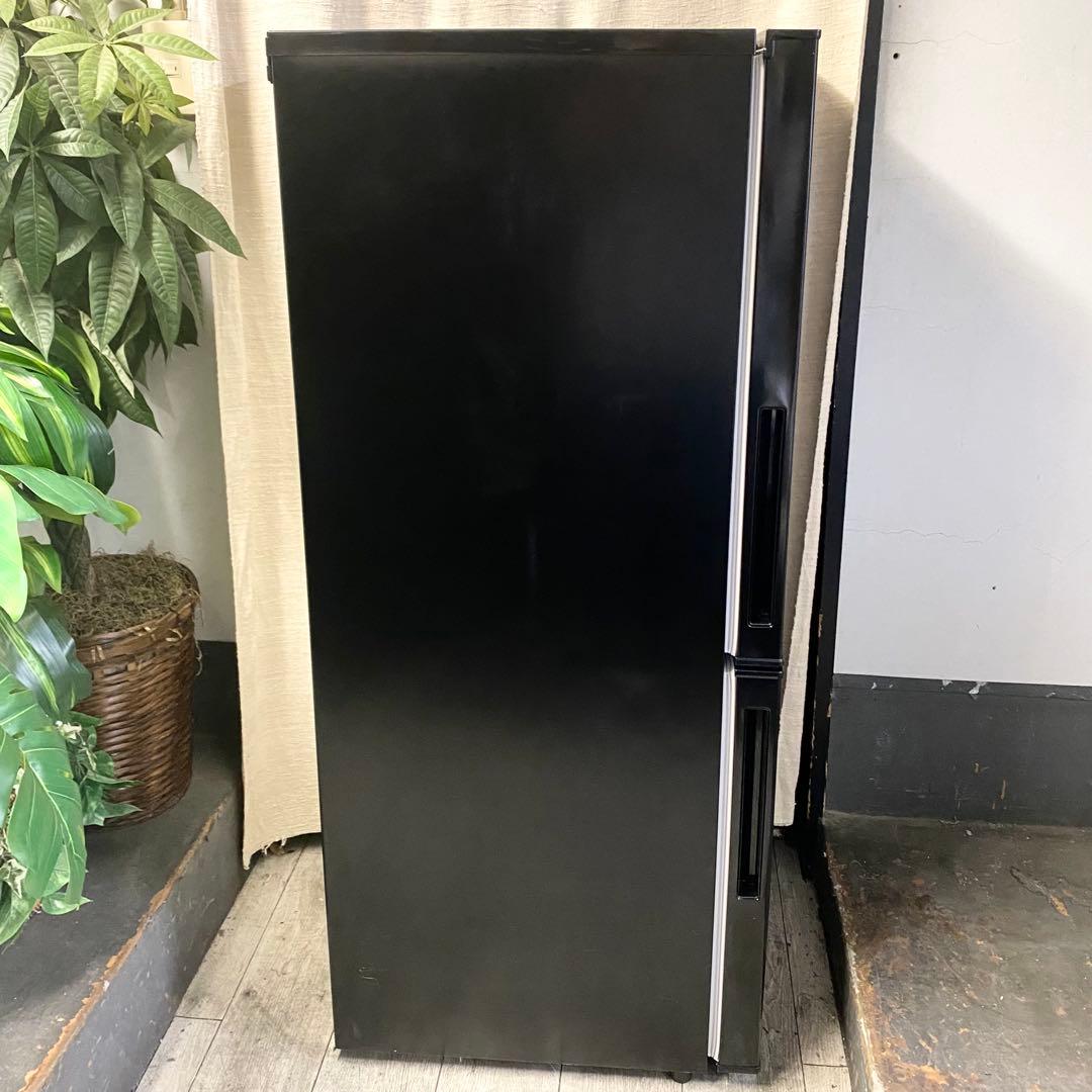 人気のブラックカラー！霜取りいらずの140Lが一人暮らしを快適に♪冷凍冷蔵庫