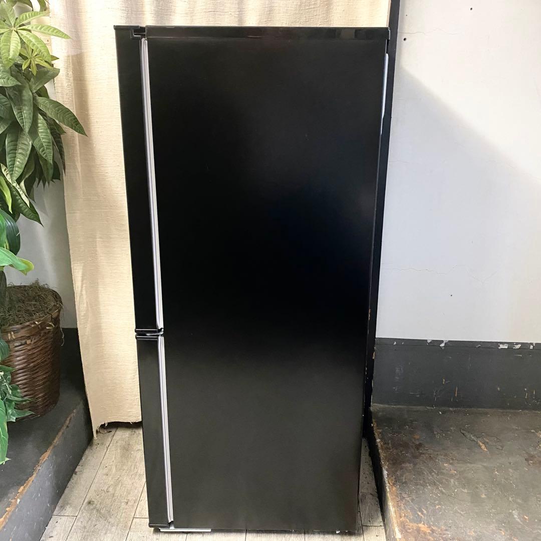 人気のブラックカラー！霜取りいらずの140Lが一人暮らしを快適に♪冷凍冷蔵庫