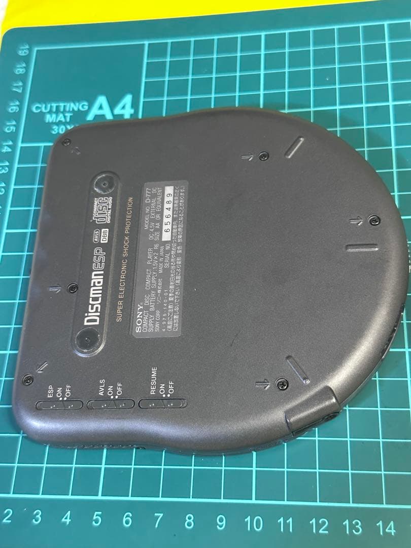 SONY Discman ESP D-777 ポータブルCDプレーヤー　ジャンク