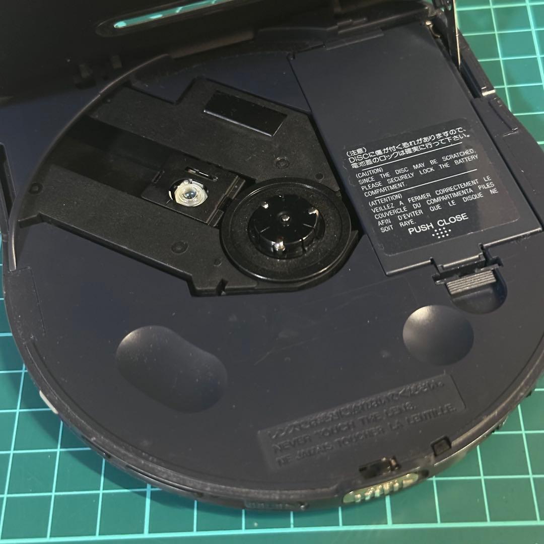 SONY Discman ESP D-777 ポータブルCDプレーヤー　ジャンク