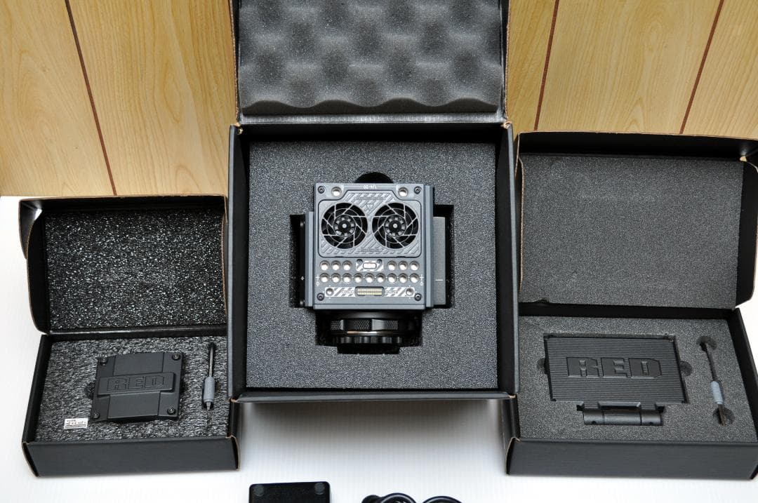 RED DIGITAL CINEMA　SCARLET-W DRAGON