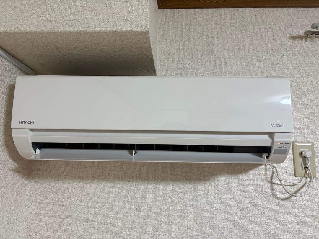 HITACHI エアコン本体 壁掛け式 リモコン付き