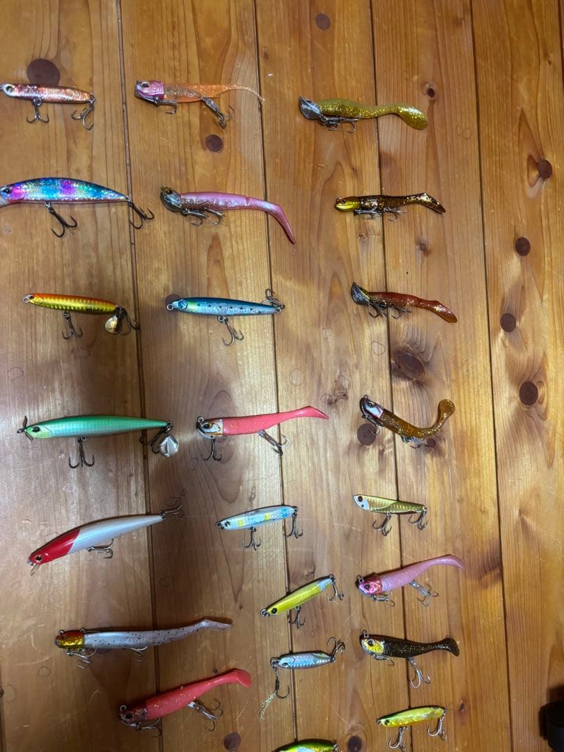 ま*と様 釣具 ルアー まとめ売り 80個以上 引退品