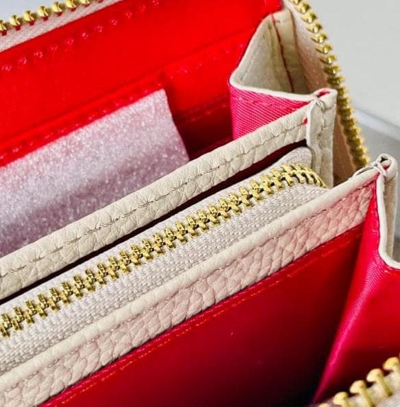 【新品！訳アリ】ヴィヴィアンウエストウッド ベージュ 長財布 55VV339