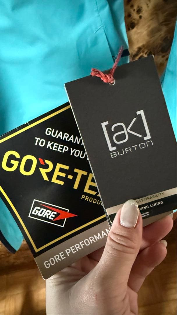 cHarMyさん専用 新品[ak] スノーボードジャケット 女性用 Large