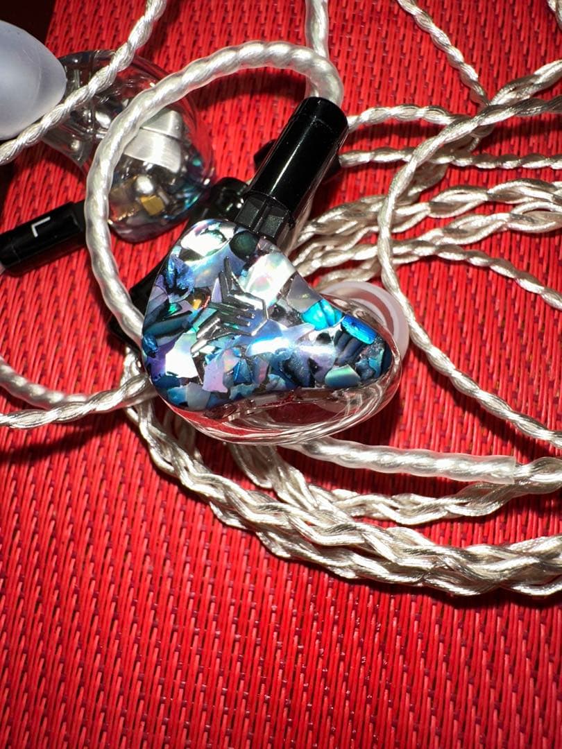 LEGEND K8(Universal Fit) イヤホン