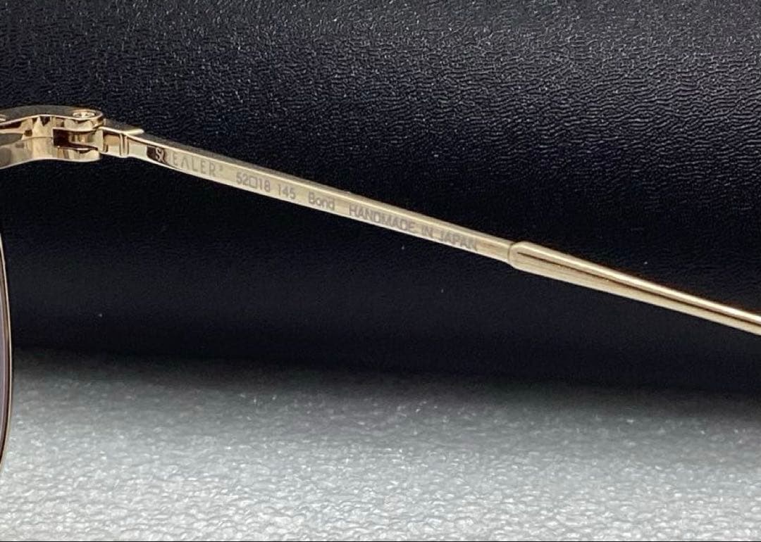 ■YUICHI TOYAMA. ■ツーブリッジ ■ゴールド●ユウイチトヤマ