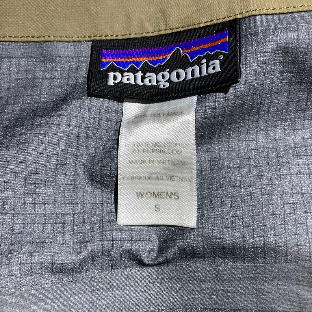 パタゴニア　パウスレイヤービブ 女性用S