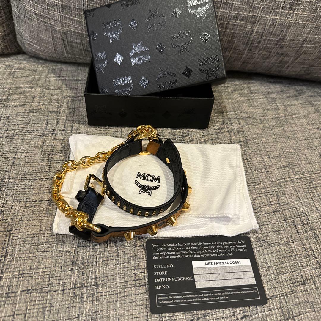 MCM バングル　ブレスレット