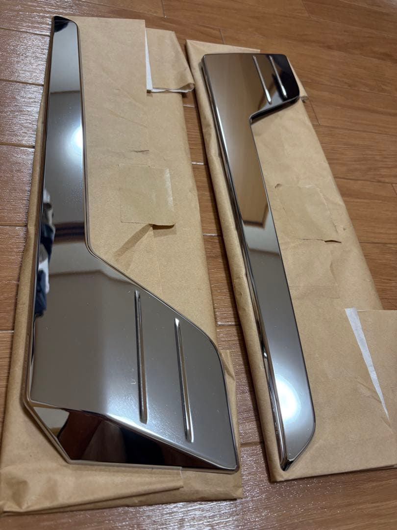 スバル ダイハツ　純正メッキガーニッシュセット　美品