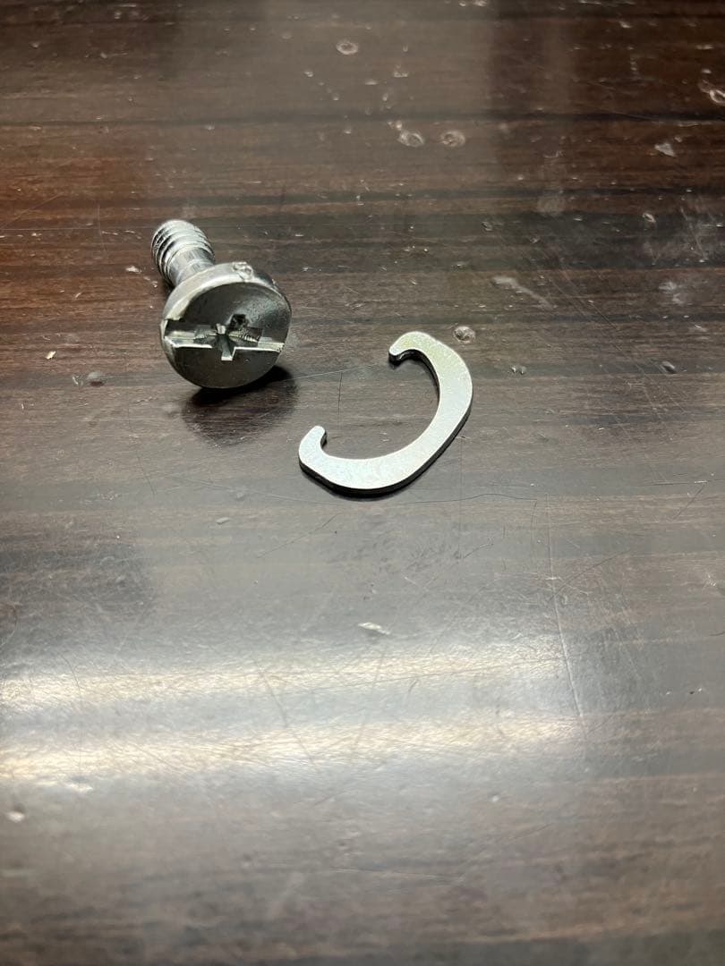 【美品/新品購入後５か月位使用】【Lenovo】 L24i-40 モニター