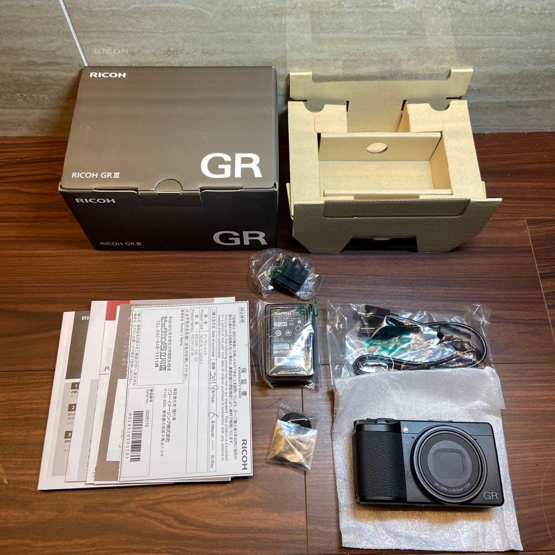 RICOH GR Ⅲ デジカメ ほぼ新品 4930