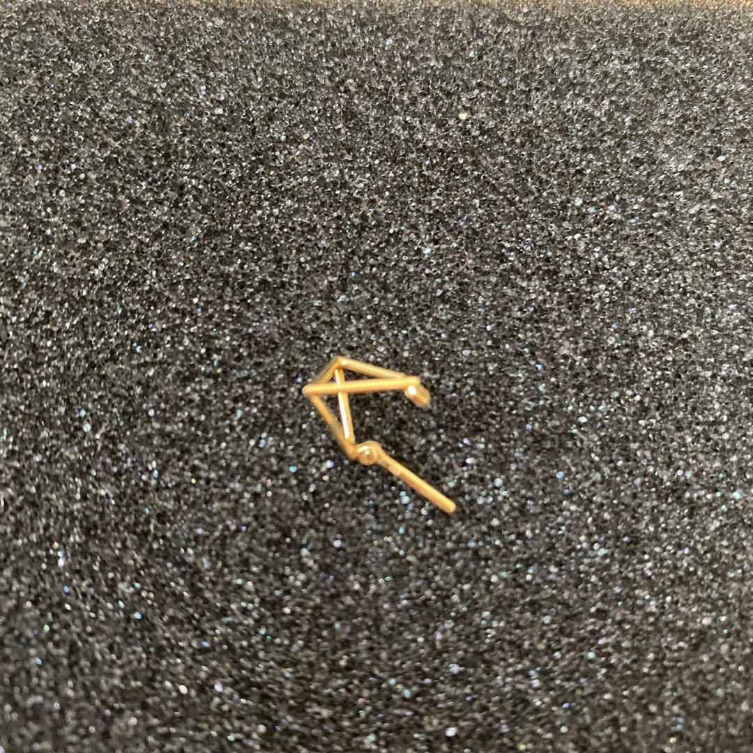 SHIHARA/シハラ/トライアングルピアス10/18k yellow gold