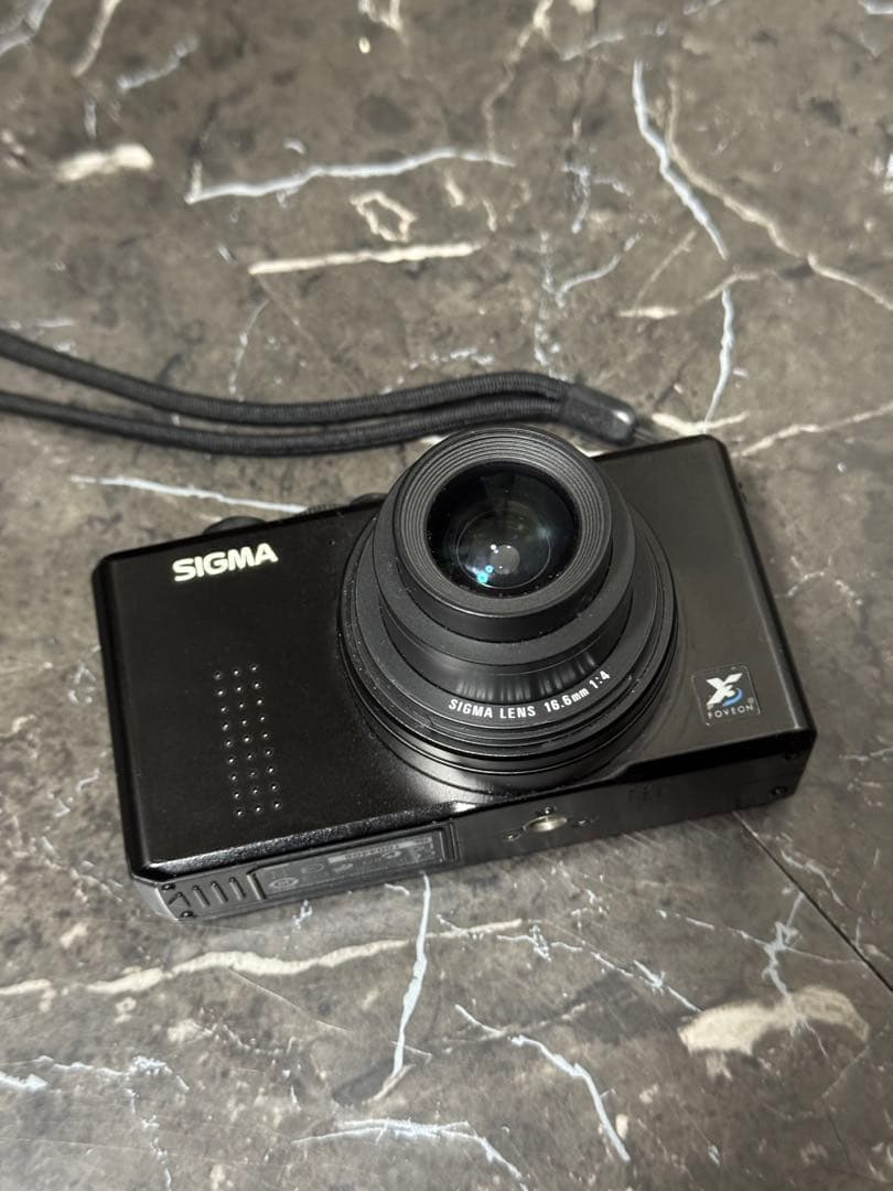 SIGMA コンパクトデジタルカメラ DP1x ジャンク