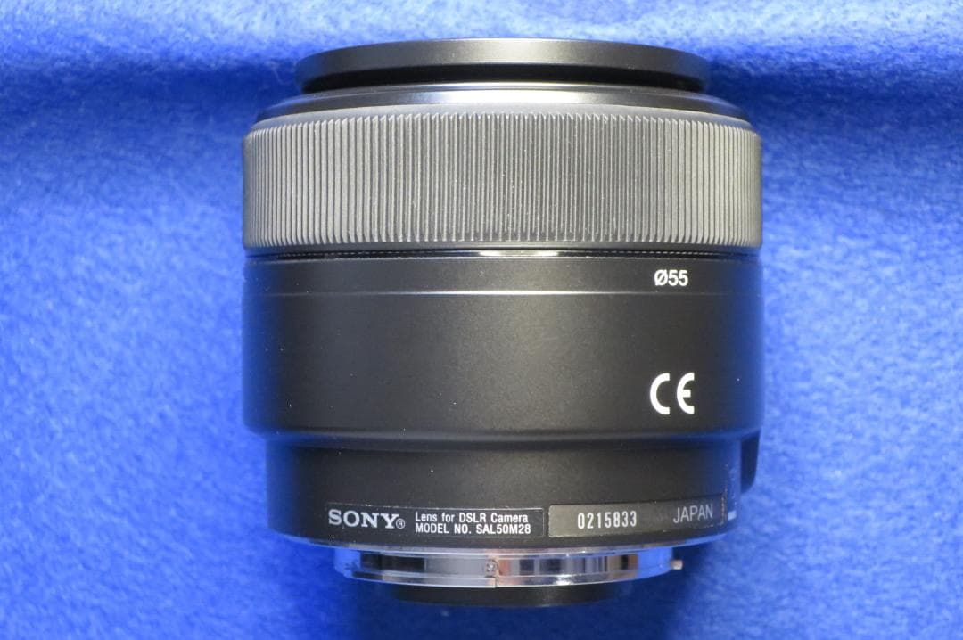 SONY Aマウント用レンズ　50mm F2.8 Macro　SAL50M28