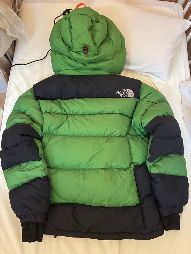 【希少】ノースフェイス バルトロ ダウンジャケット サミット800フィル L