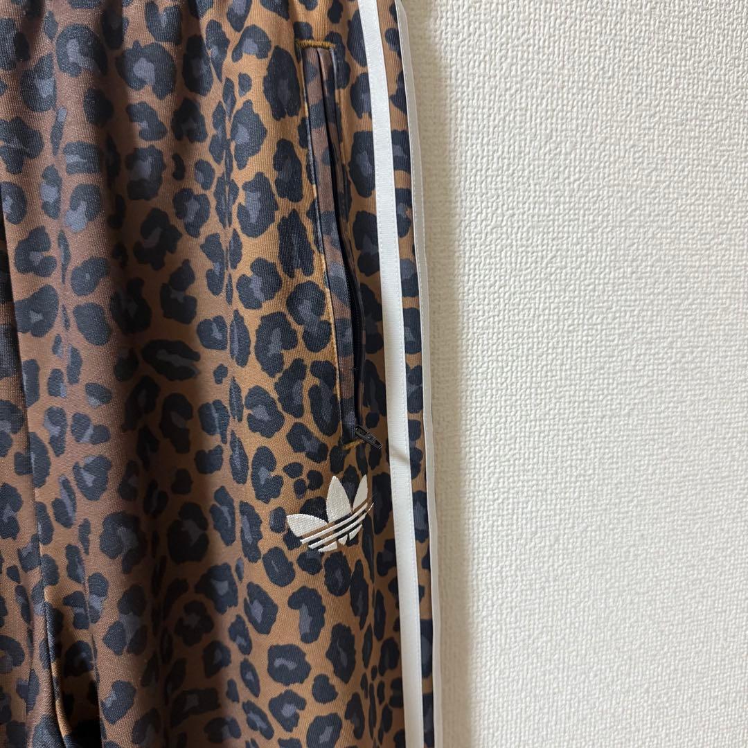 adidas ヒョウ柄 カジュアルパンツ XS