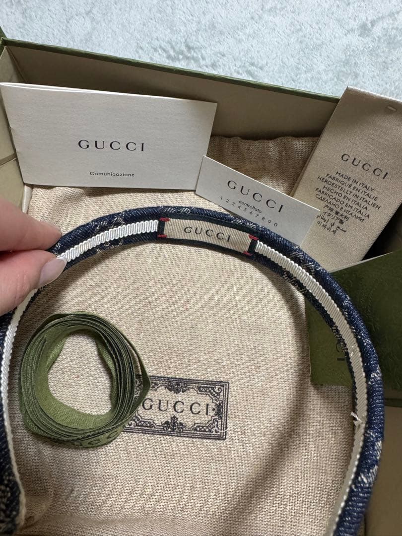 GUCCI ヘアバンド カチューシャ