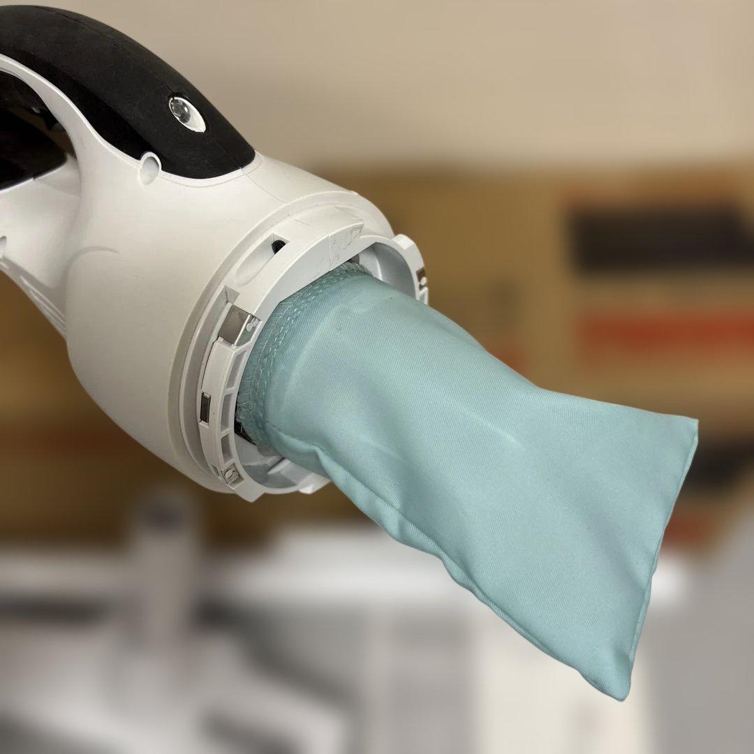 Makita マキタ 充電式クリーナー CL180FDZW