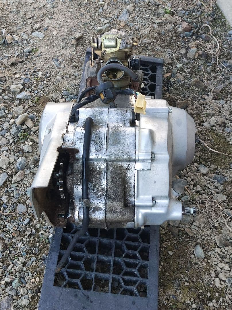 【み】ホンダ シャリー CF50 エンジン シフト、キックペダル 付き