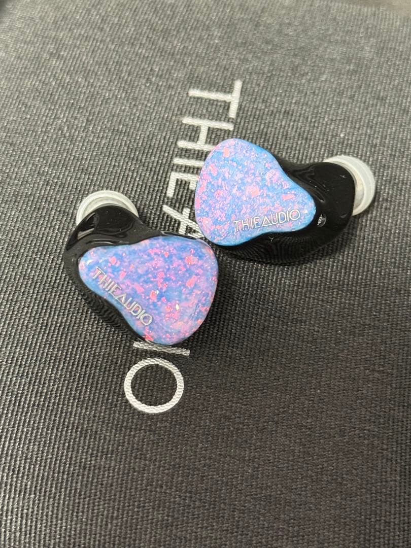 イヤホン THIEAUDIO Hype 4