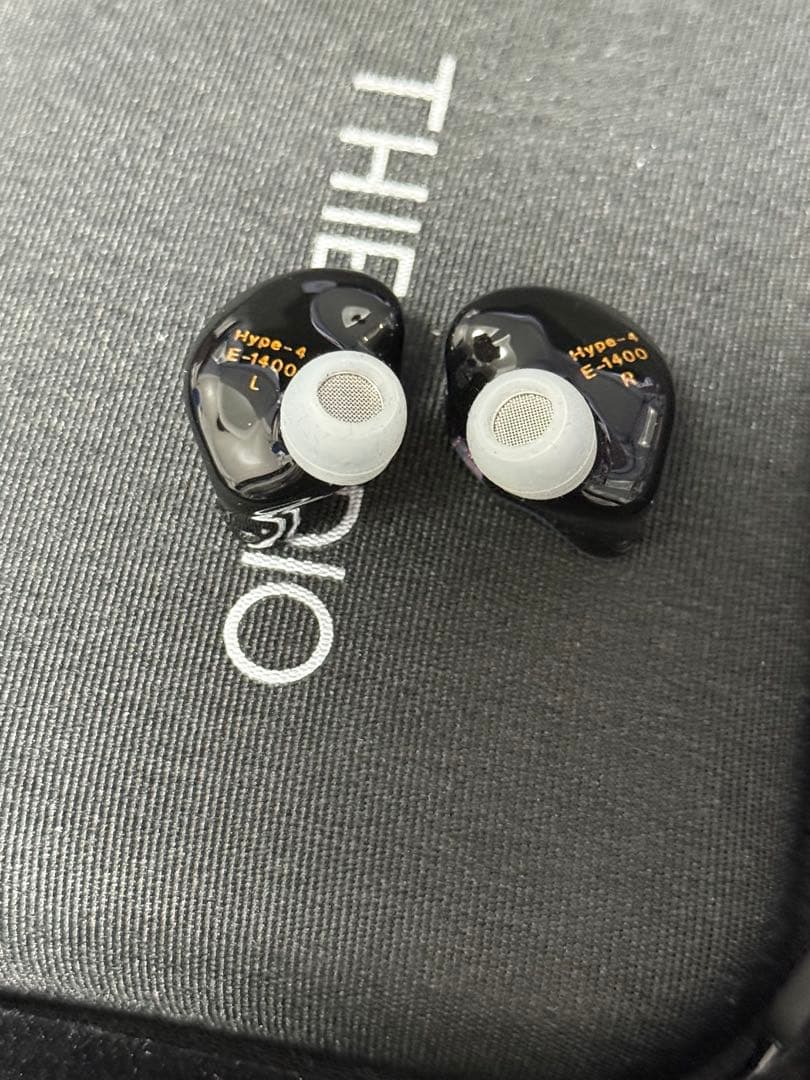 イヤホン THIEAUDIO Hype 4