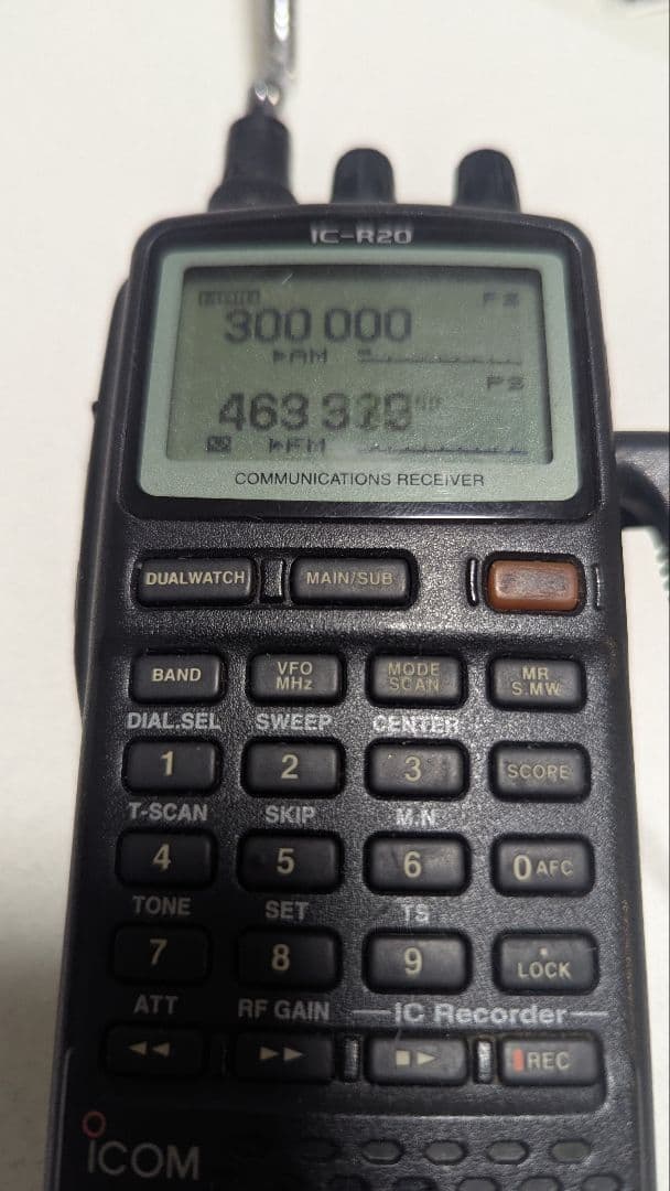 わわわ。【入手困難！】アイコム広帯域ハンディ受信機IC-R20