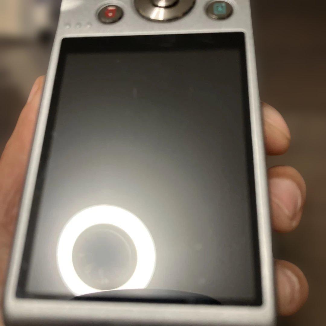 ジャンク品　CASIO EXILIM EX-ZR400コンパクトデジタルカメラ