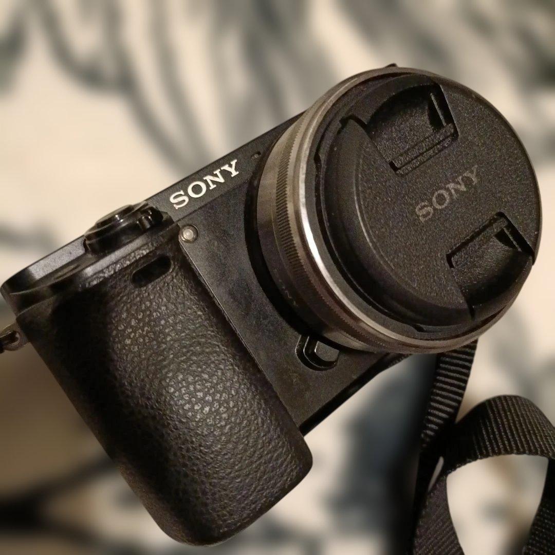 SONY α6000　SEL16F28 交換レンズ　デジタルカメラ