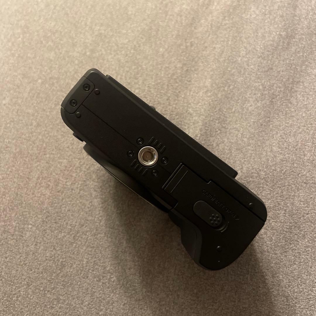 デジタルカメラ 72.Canon EOS KissM2