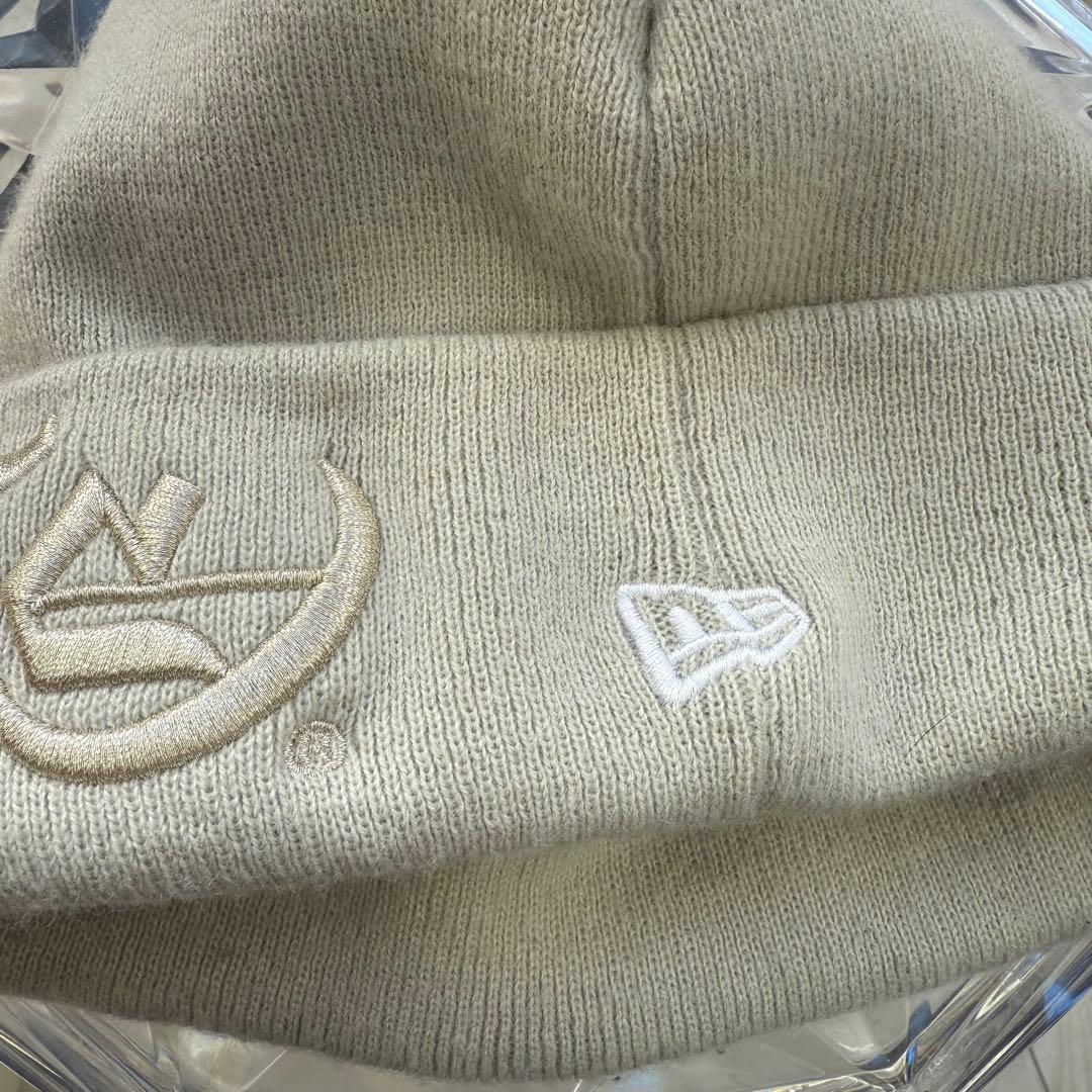 Supreme Newera Blackletter Beanie 刺繍ビーニー