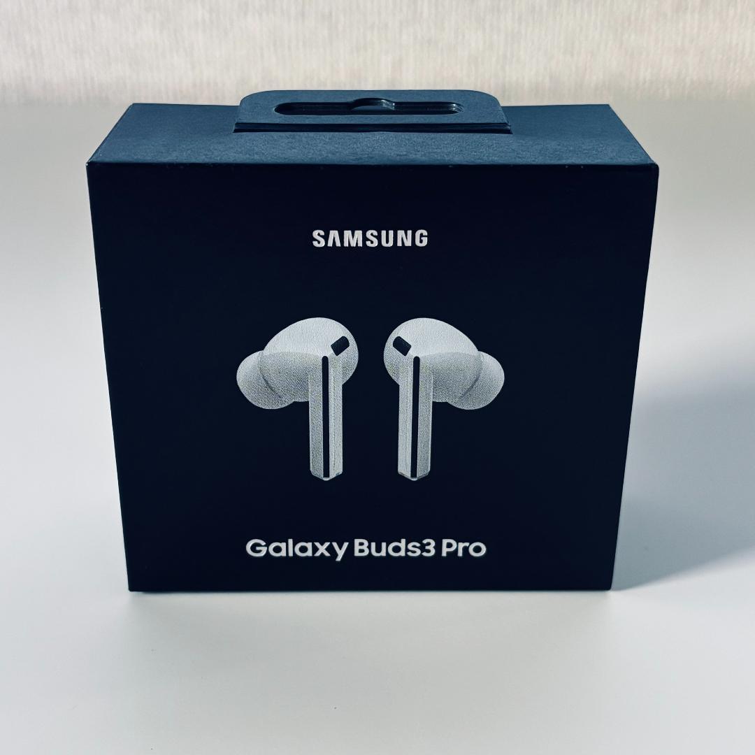 sshink☆ 様　Galaxy Buds3 Pro ホワイト（ケース付き）