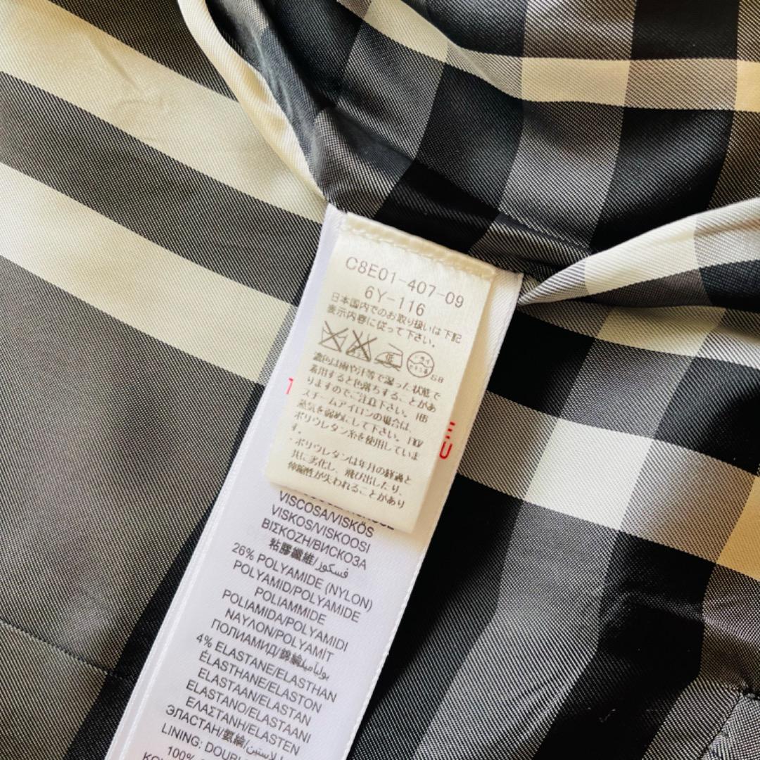 1/17まで値引中　卒園式 入学式. BURBERRY バーバリー セットアップ
