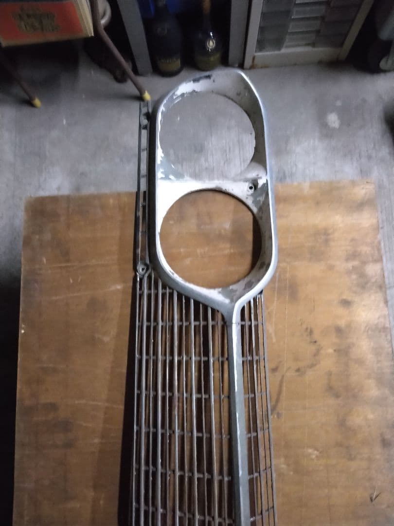 ぐっちさんは専用プリンススカイラインS50　54系グリル一式