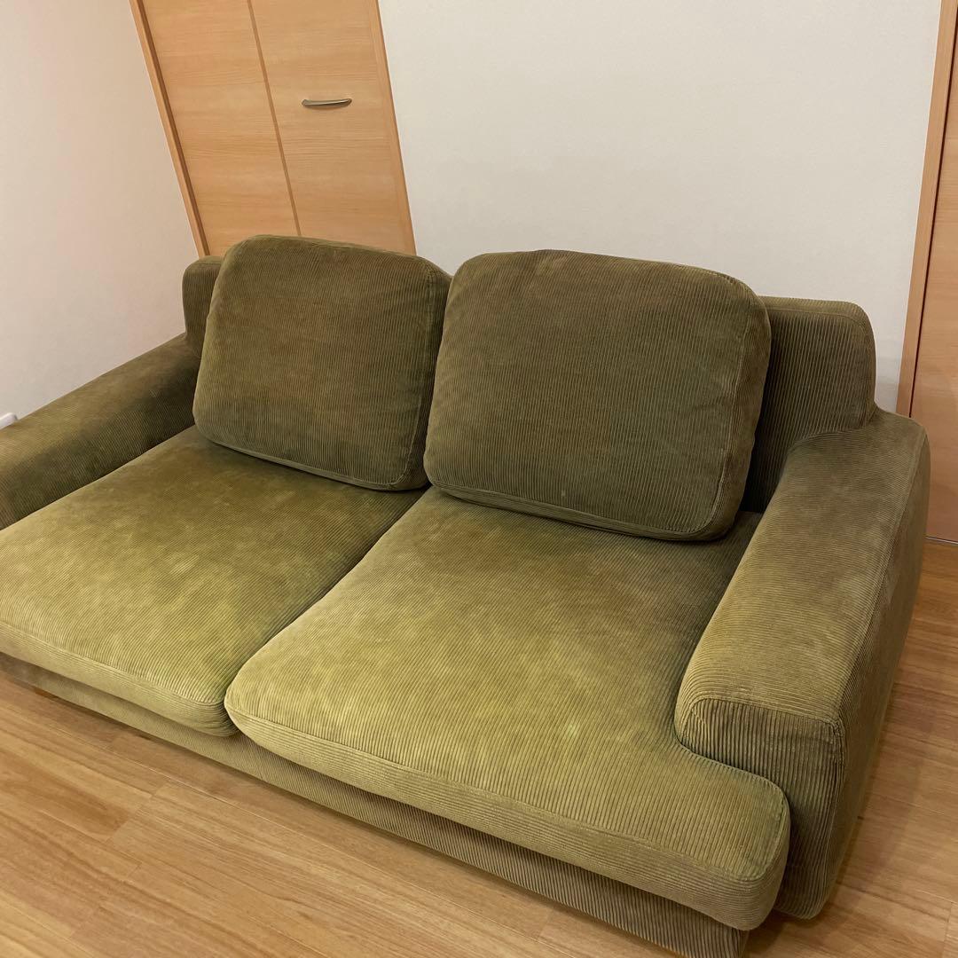 【送料込み】unicoソファ2.5シーター（カーキ）GREIGグレイグ　ウニコ