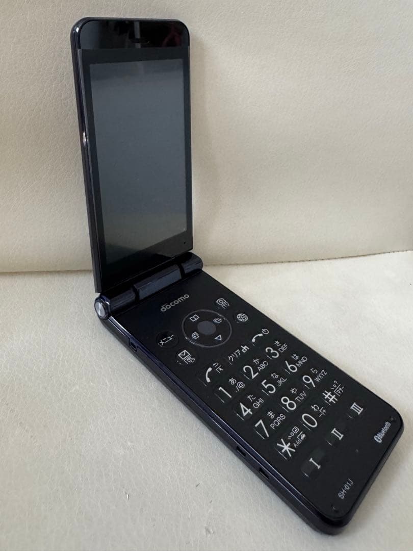 美品！AQUOS ケータイ SH-01J ブルーブラック 本体【最終値下げ！！】