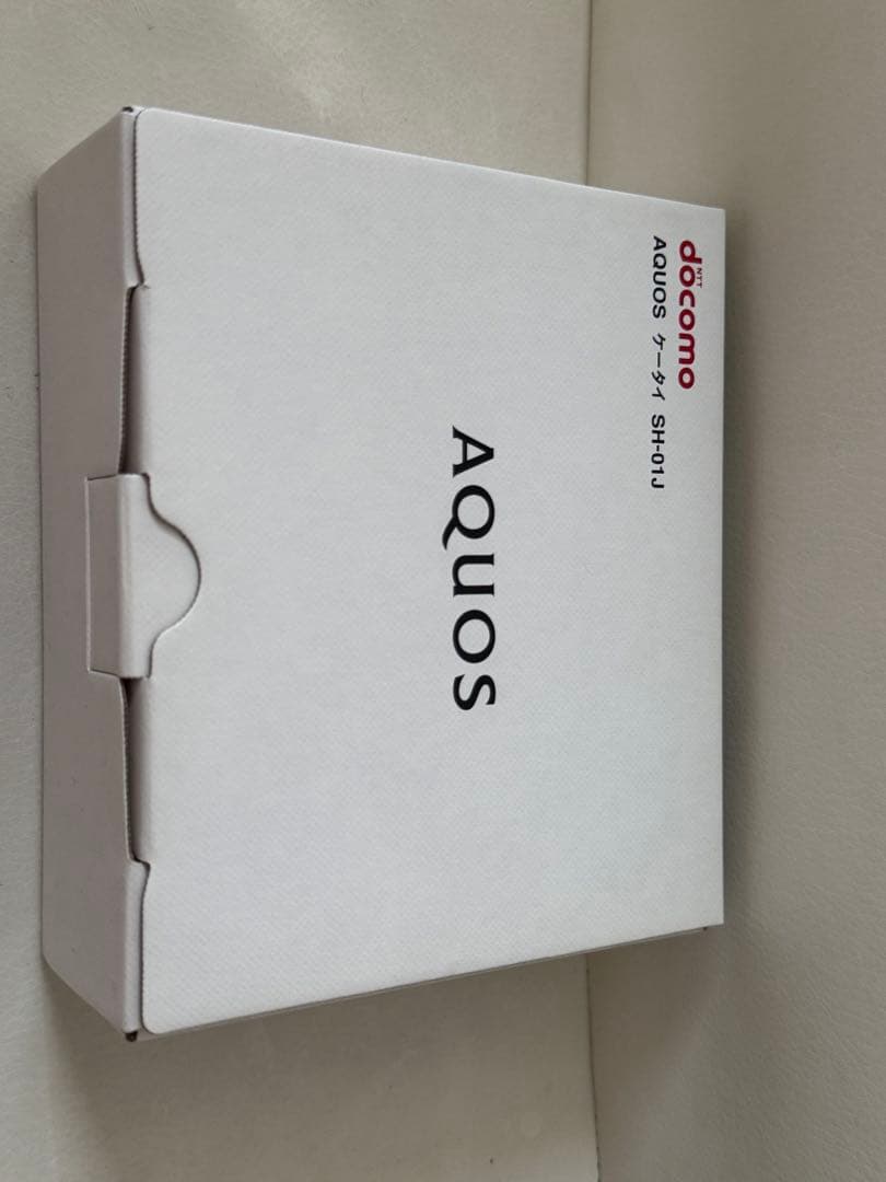 美品！AQUOS ケータイ SH-01J ブルーブラック 本体【最終値下げ！！】